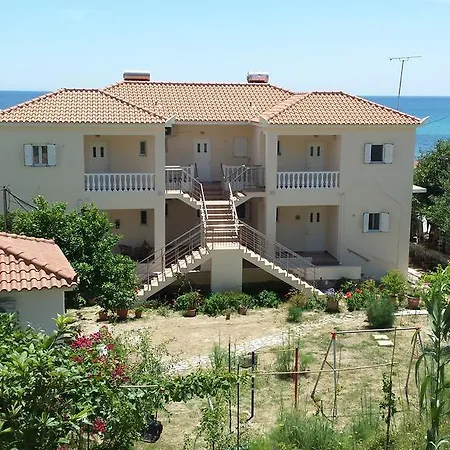 Appartement Akti Zaga