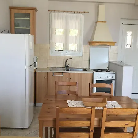 Akti Zaga Apartment *