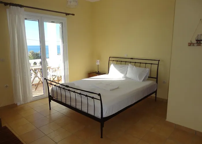 Akti Zaga 公寓 Koróni